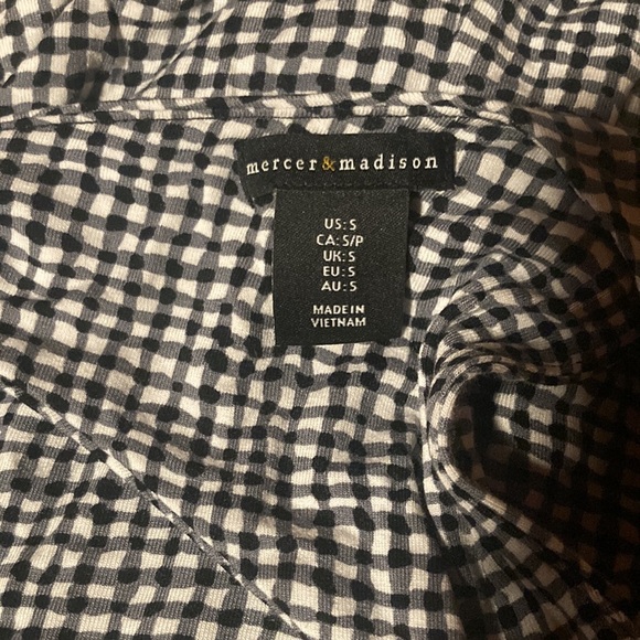 B&W Small Dress - Picture 3 of 3